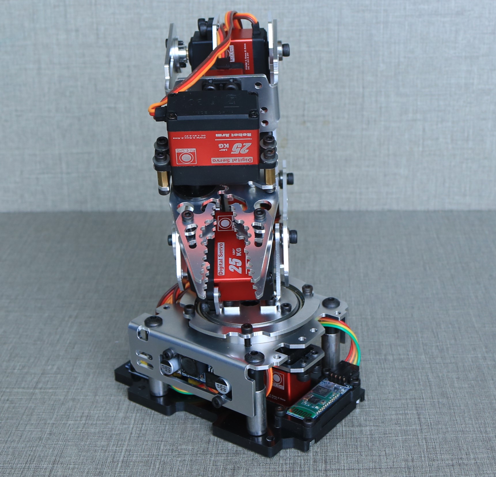 Brazo Robótico Metálico de 6 E - Robot Gripper Claw reseña y precio