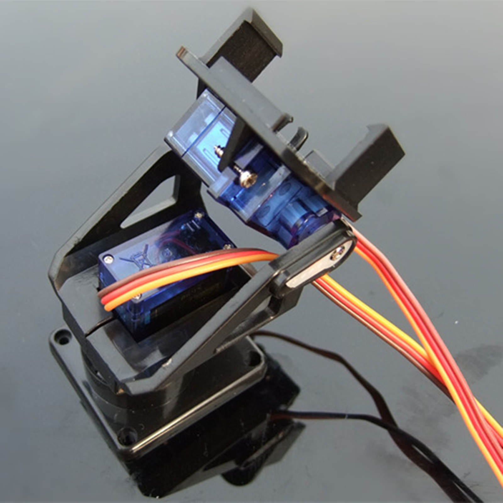 Servo soporte de cardán de 2 e - Pan Tilt Bracket reseña y precio